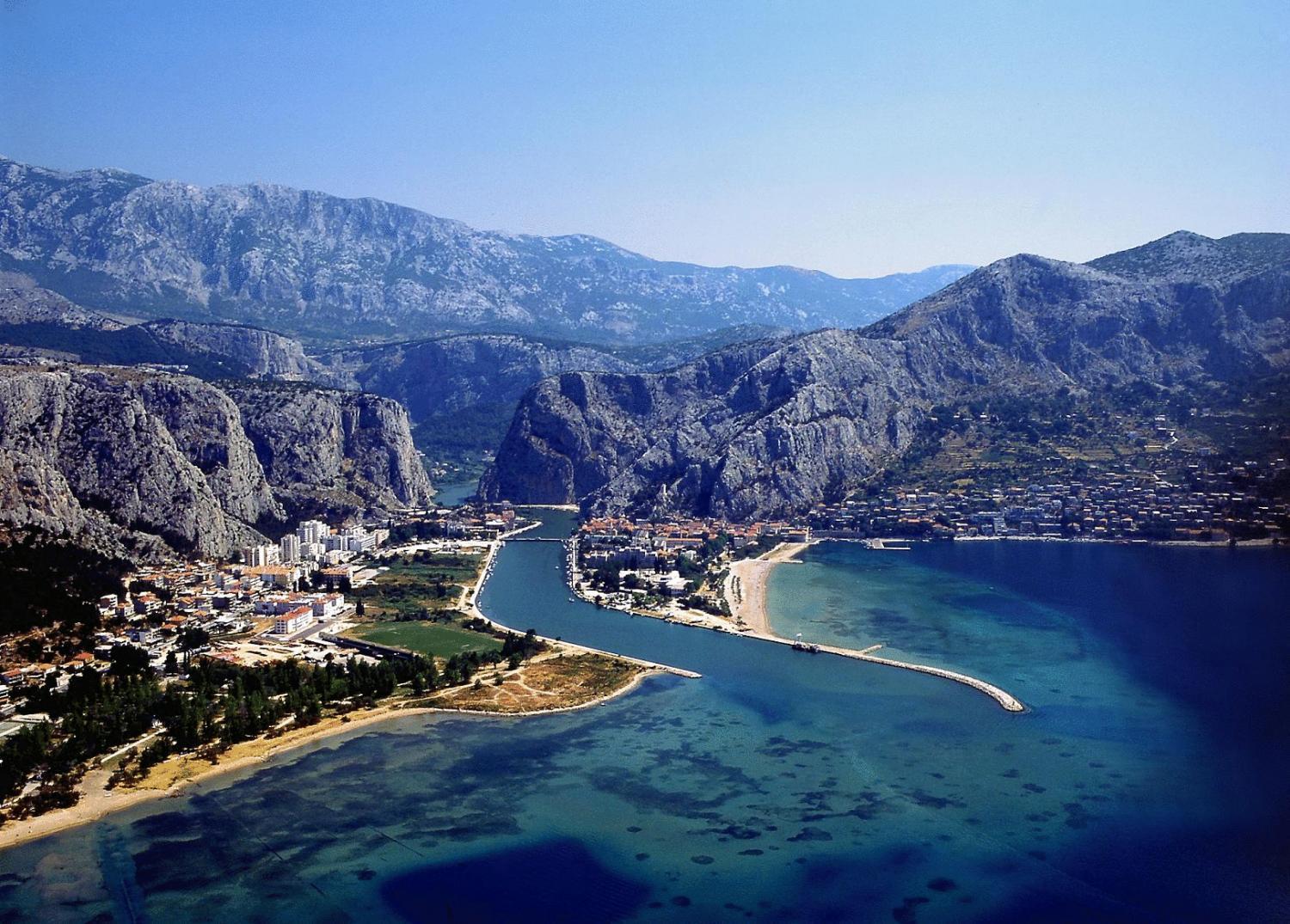 Hotel Tourist Settlement Brzet Omiš Esterno foto