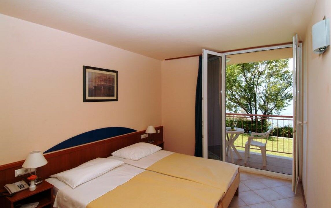 Hotel Tourist Settlement Brzet Omiš Esterno foto