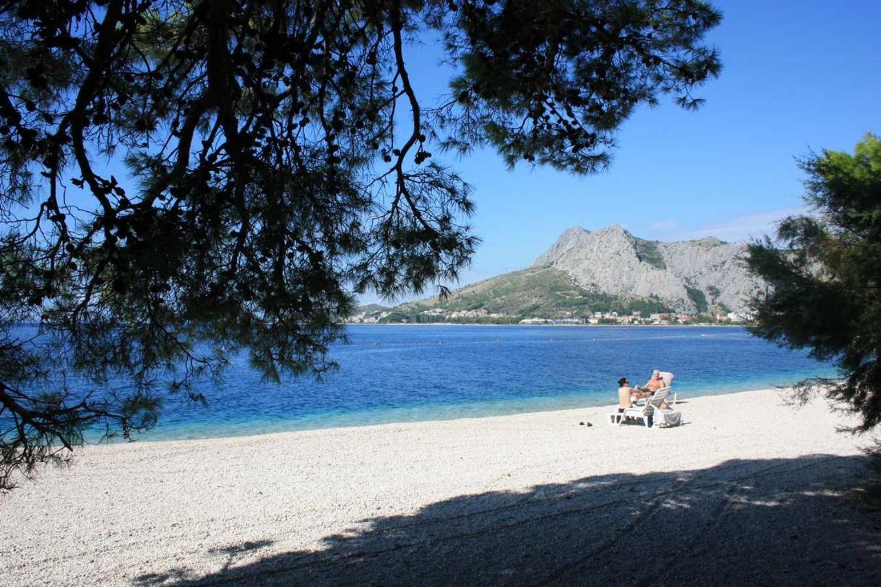 Hotel Tourist Settlement Brzet Omiš Esterno foto