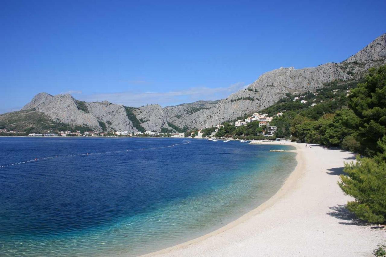 Hotel Tourist Settlement Brzet Omiš Esterno foto